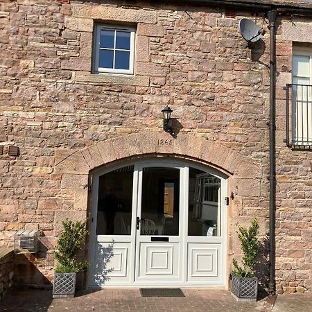 Westwood Barn Holiday Let Brough Sowerby Bagian luar foto