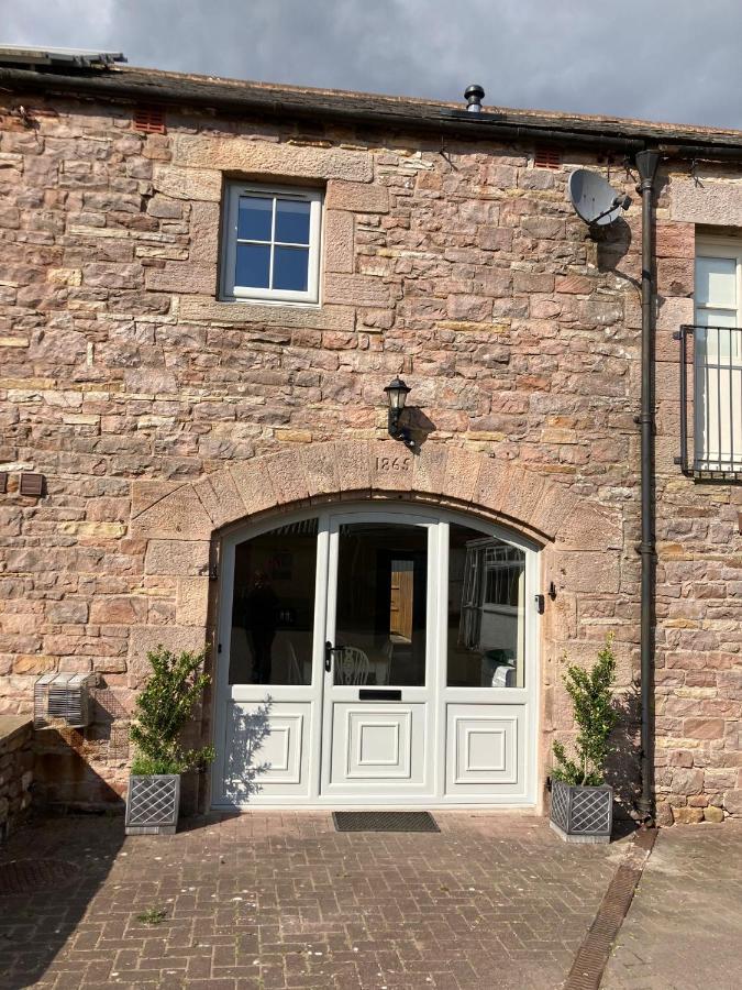 Westwood Barn Holiday Let Brough Sowerby Bagian luar foto
