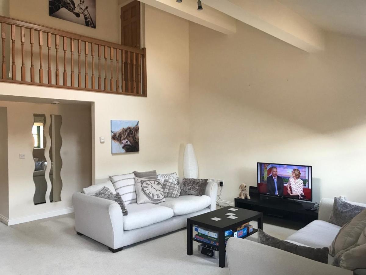 Westwood Barn Holiday Let Brough Sowerby Bagian luar foto